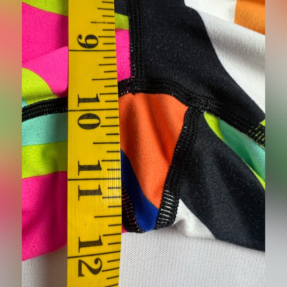 Fabletics Define Powerhold Leggings - Picture 9 of 10